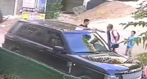 Mağdur baba yaşadıklarını anlattı! 'Tokat attı, boğazımı sıktı'